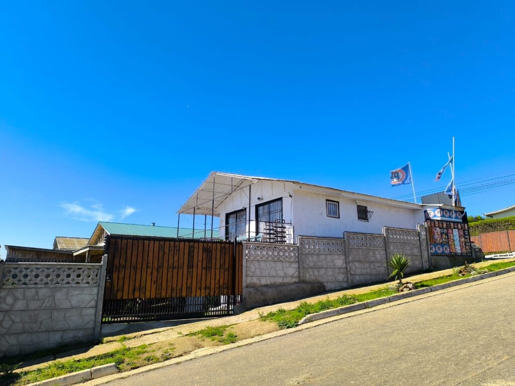 EXCELENTE PROPIEDAD EN CARTAGENA HABITACIONAL Y COMERCIAL